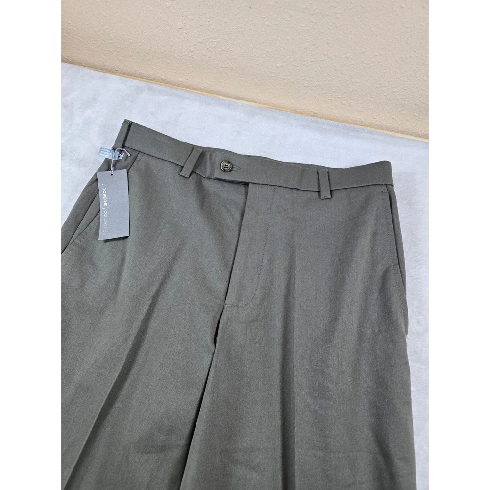 Dockers Dress Pants Mens 30x30 Olive Green Hidden Pocket Pant Flat Front NEW